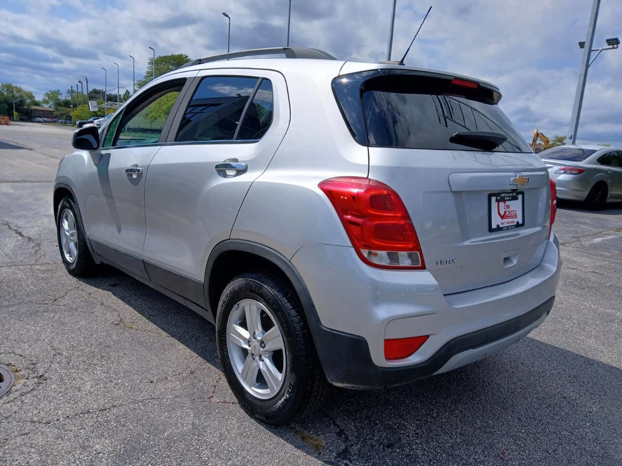 Used 2020 Chevrolet Trax LT w/ LT Convenience Package FWD image 6