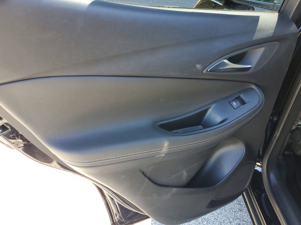 Used 2024 Buick Encore GX Preferred FWD image 9