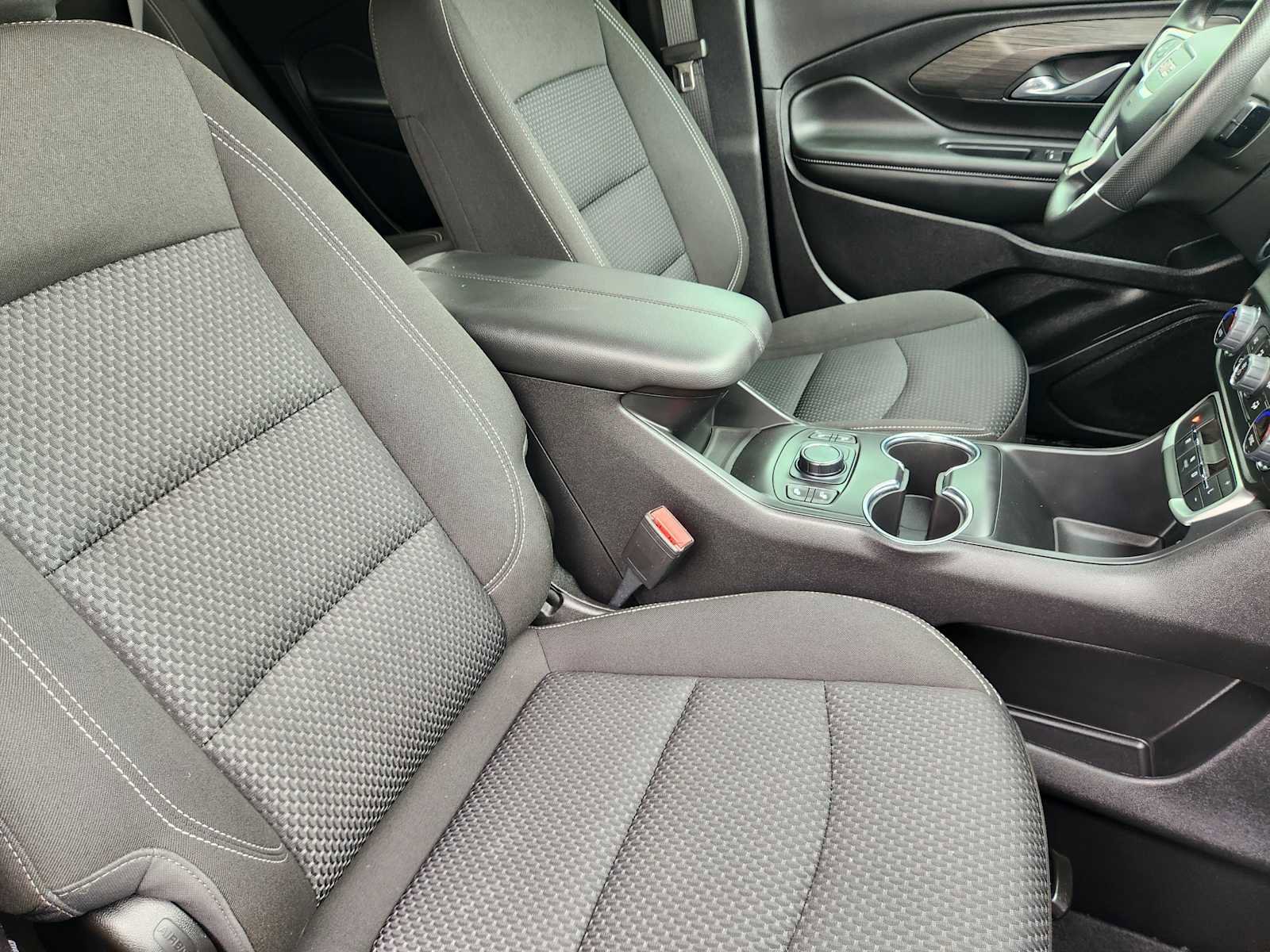 Certified 2024 GMC Terrain SLE w/ Driver Convenience Package image 13