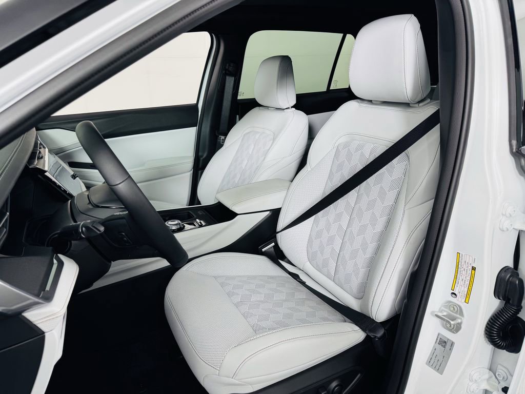 New 2026 Jeep Cherokee Overland w/ Advanced Pro Tech Group image 10