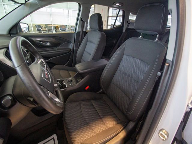 Used 2022 GMC Terrain SLE w/ Driver Convenience Package image 15
