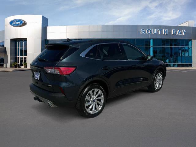 Certified 2022 Ford Escape Titanium w/ Titanium Elite Package image 5