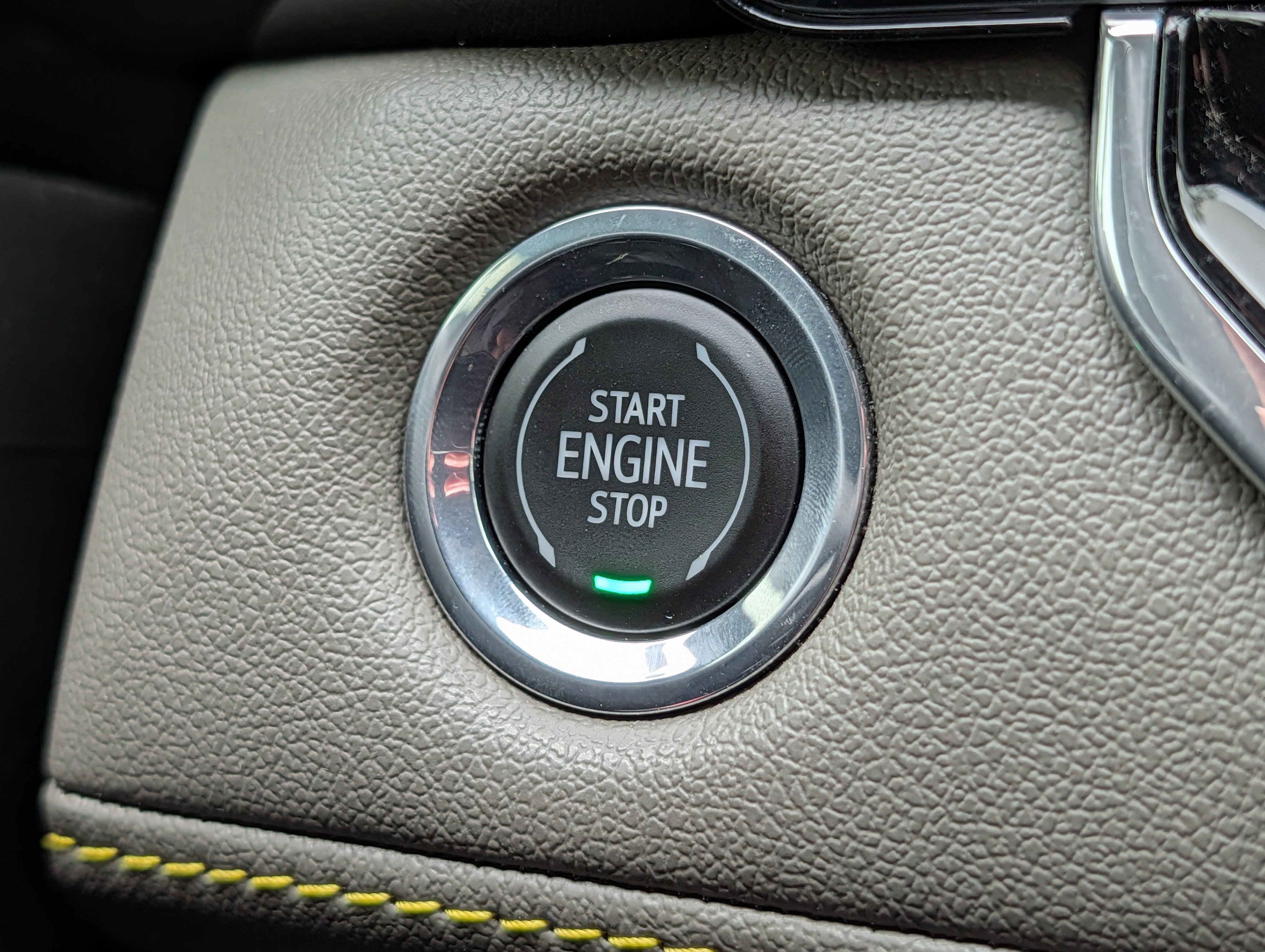 Used 2023 Chevrolet Colorado ZR2 w/ ZR2 Convenience Package III AWD/4WD image 30