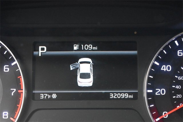 Certified 2022 Kia Forte LXS w/ LXS Technology Package image 24