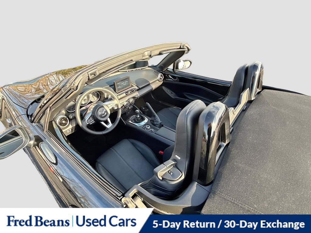 Used 2022 MAZDA MX-5 Miata Grand Touring w/ Weather Package image 24