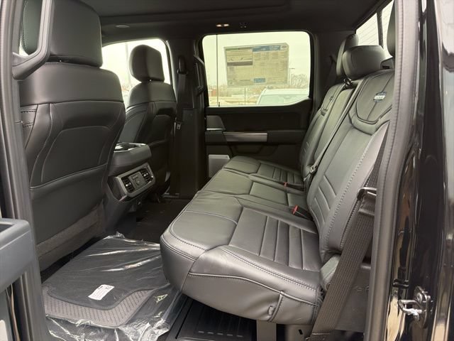 New 2026 Ford F350 Platinum w/ FX4 Off-Road Package AWD/4WD image 7
