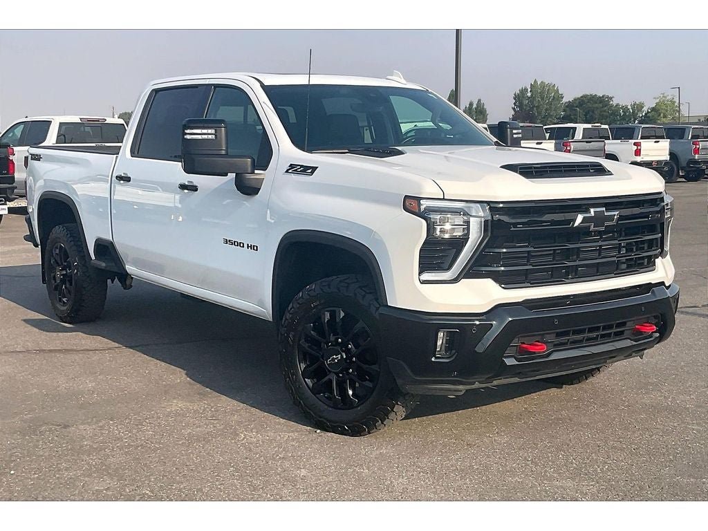 Used 2026 Chevrolet Silverado 3500 LTZ w/ Trail Boss Package AWD/4WD image 2
