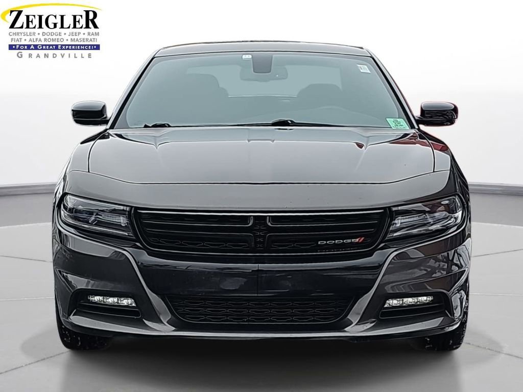 Used 2017 Dodge Charger R/T w/ Blacktop Package image 2