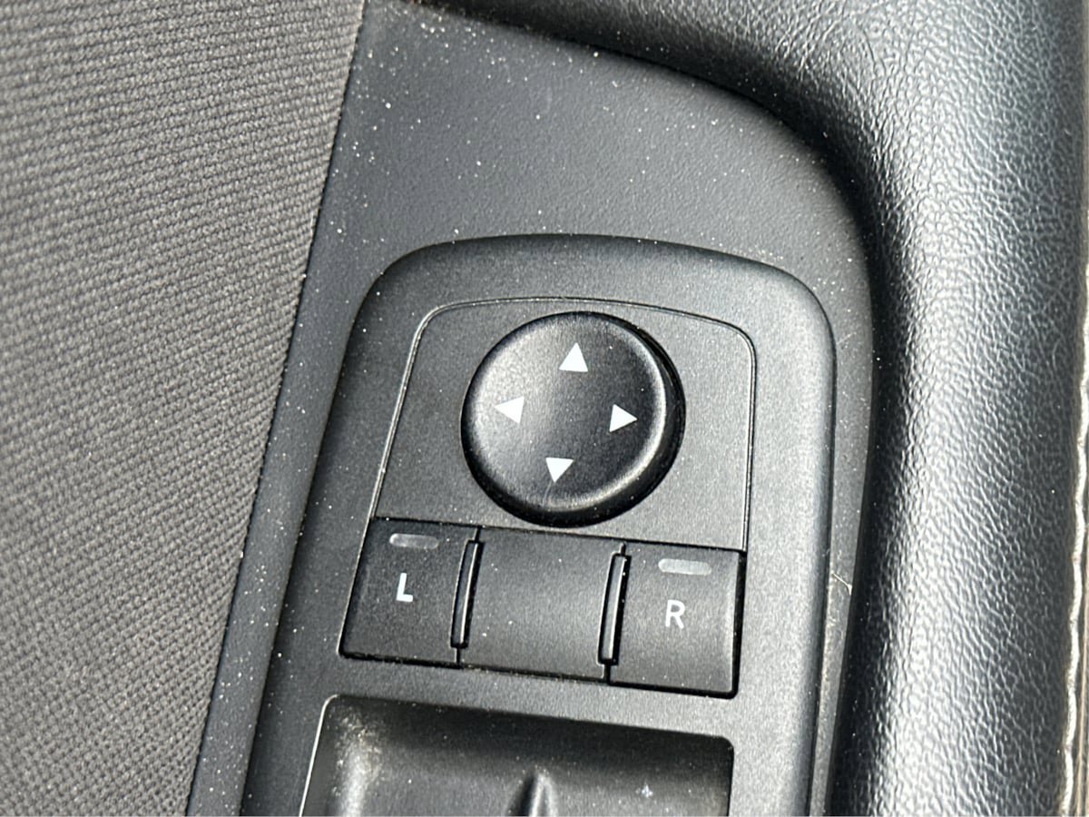 Used 2019 Dodge Challenger SXT RWD image 12