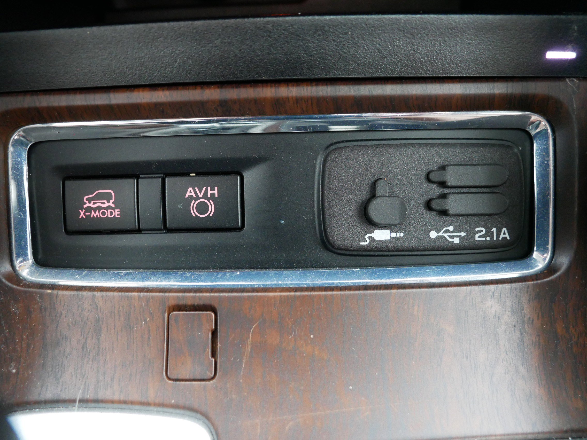 Used 2022 Subaru Ascent Touring AWD/4WD image 33