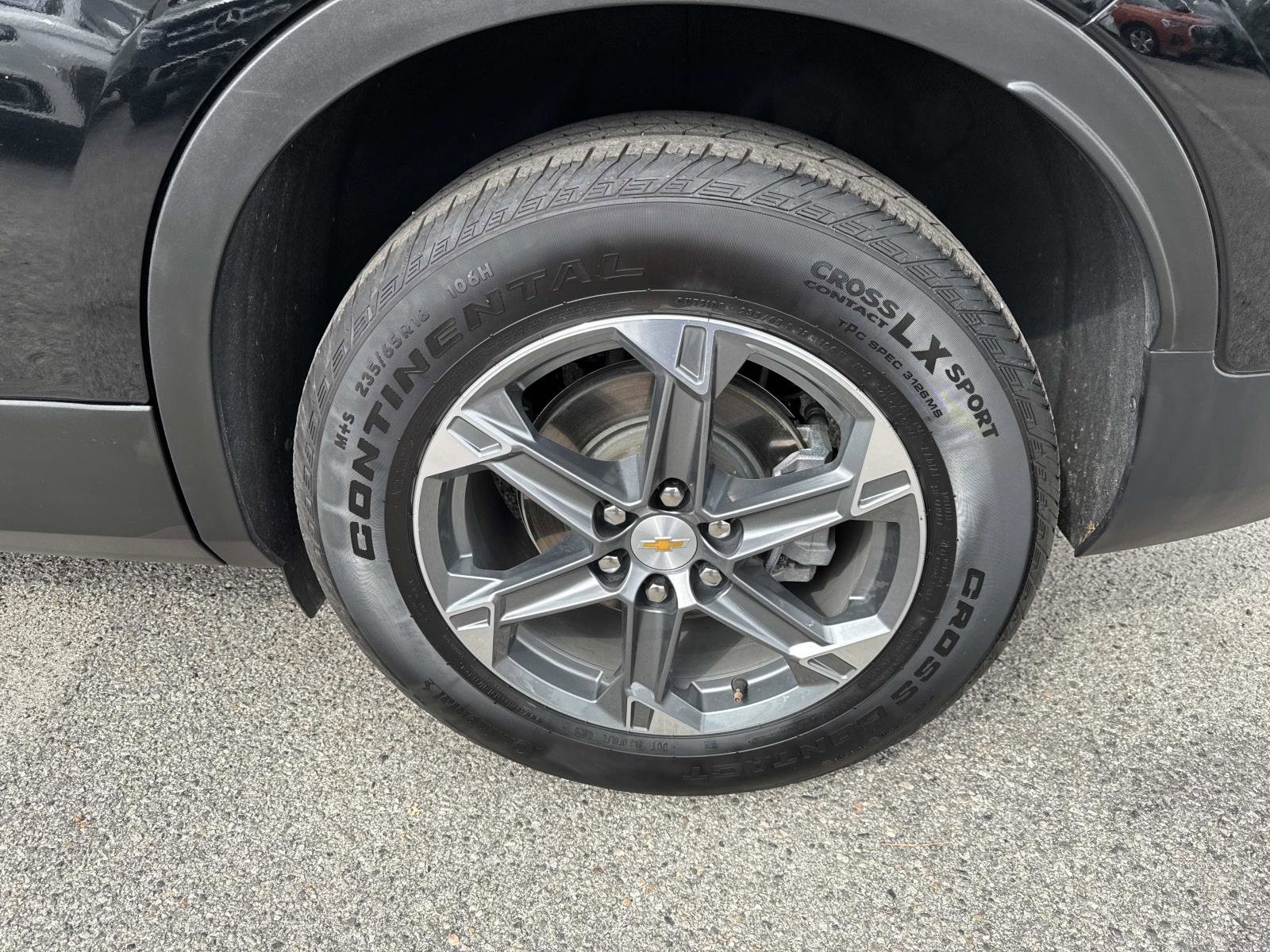 Used 2025 Chevrolet Blazer LT AWD/4WD image 6