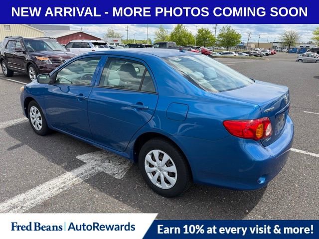 Used 2010 Toyota Corolla LE FWD image 6