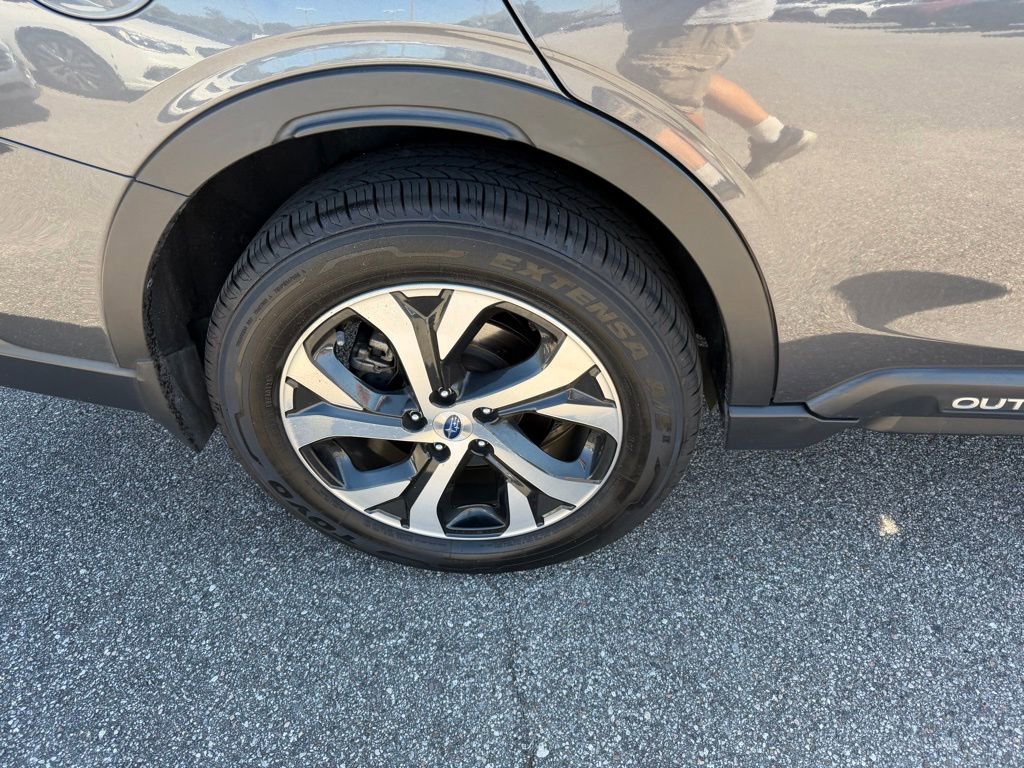 Used 2022 Subaru Outback Limited XT w/ Popular Package #2 image 4