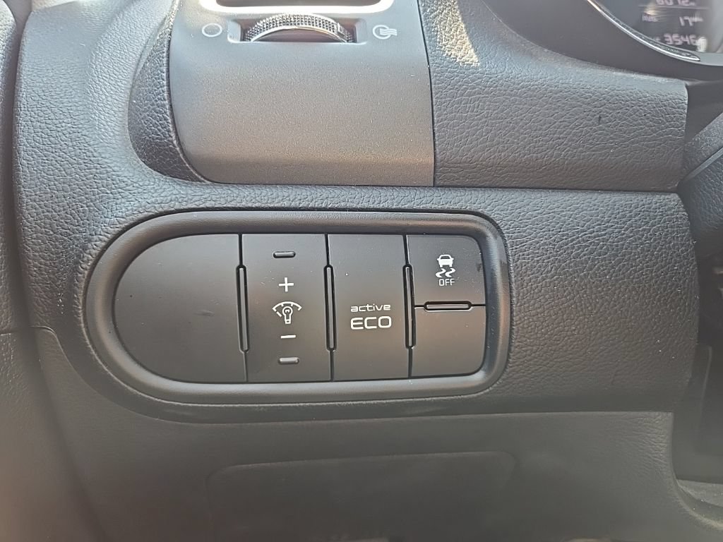 Used 2016 Kia Forte LX FWD image 21