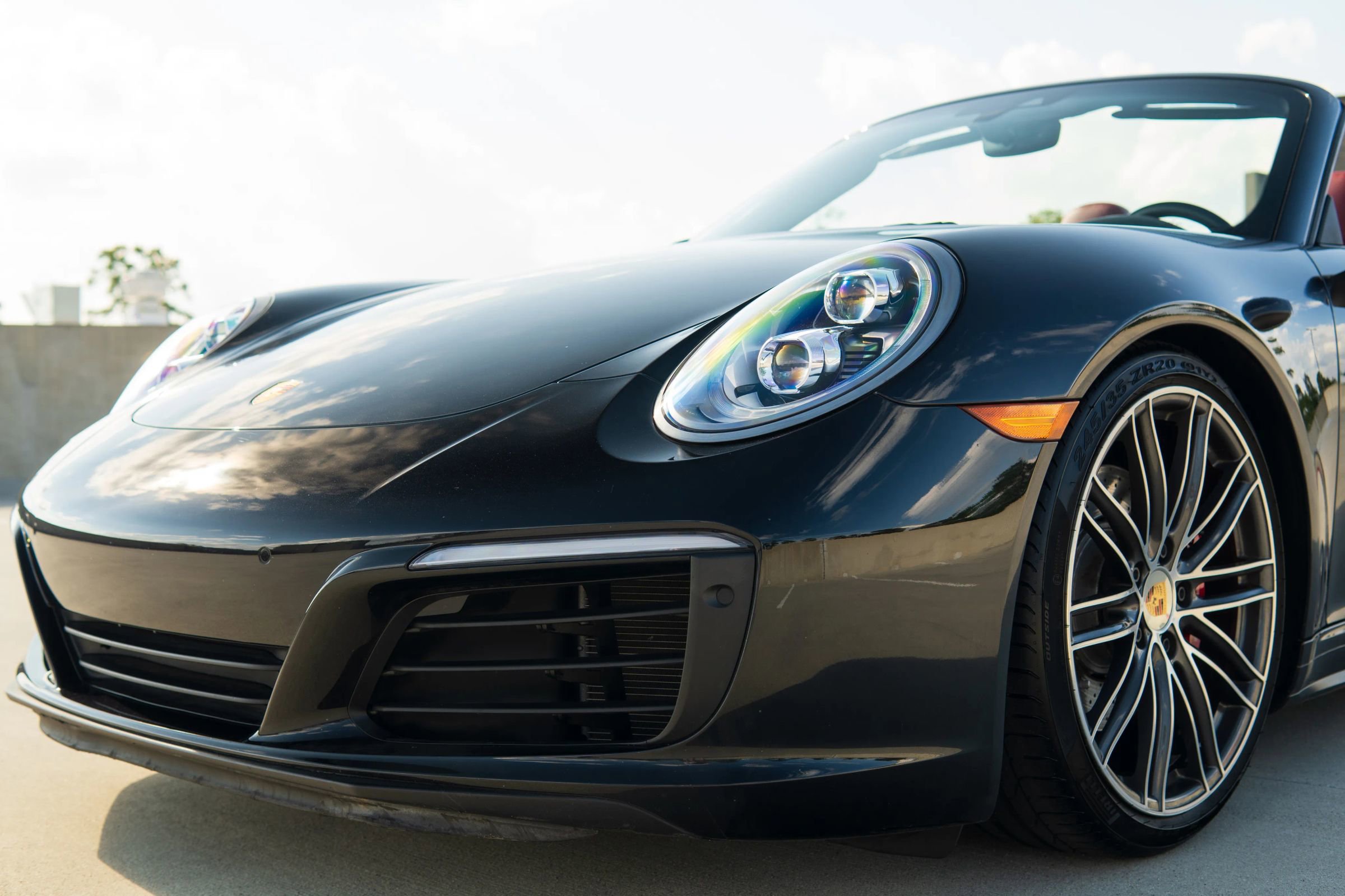 Used 2018 Porsche 911 Carrera 4S image 37