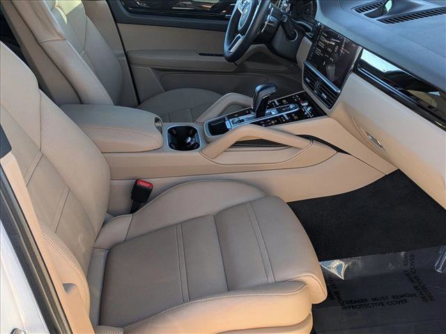 Used 2021 Porsche Cayenne image 22