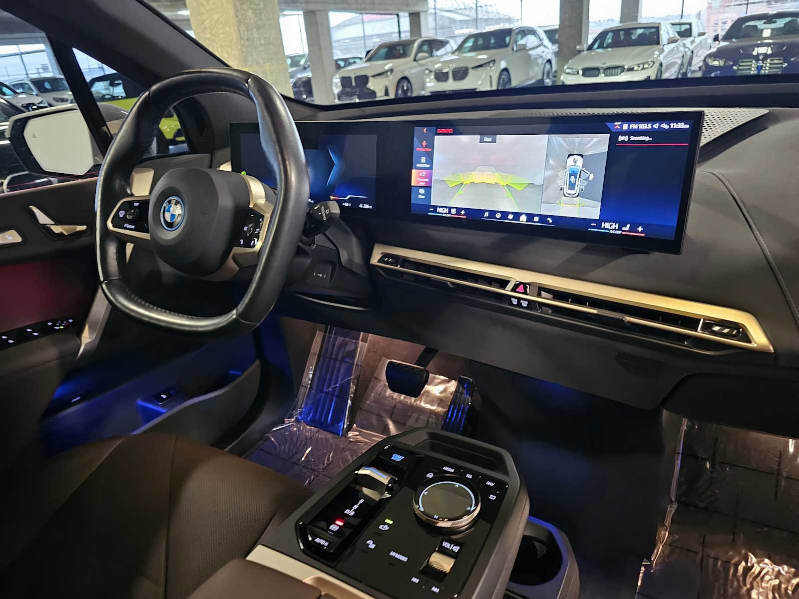 Used 2024 BMW iX xDrive50 w/ Premium Package image 38