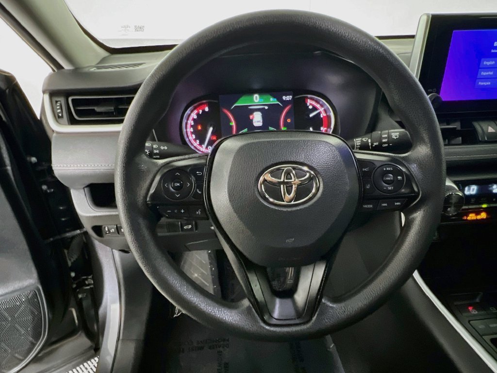 Used 2024 Toyota RAV4 XLE w/ Convenience Package FWD image 15