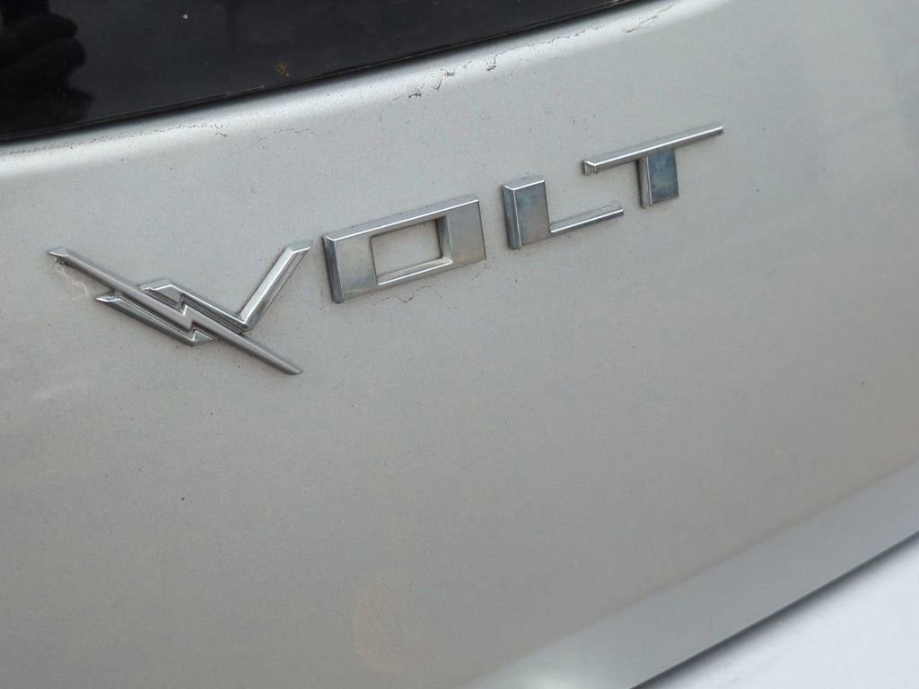 Used 2017 Chevrolet Volt Premier w/ Driver Confidence II Package image 31