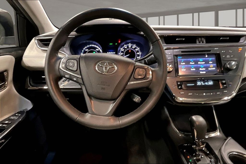 Used 2016 Toyota Avalon XLE Plus FWD image 8