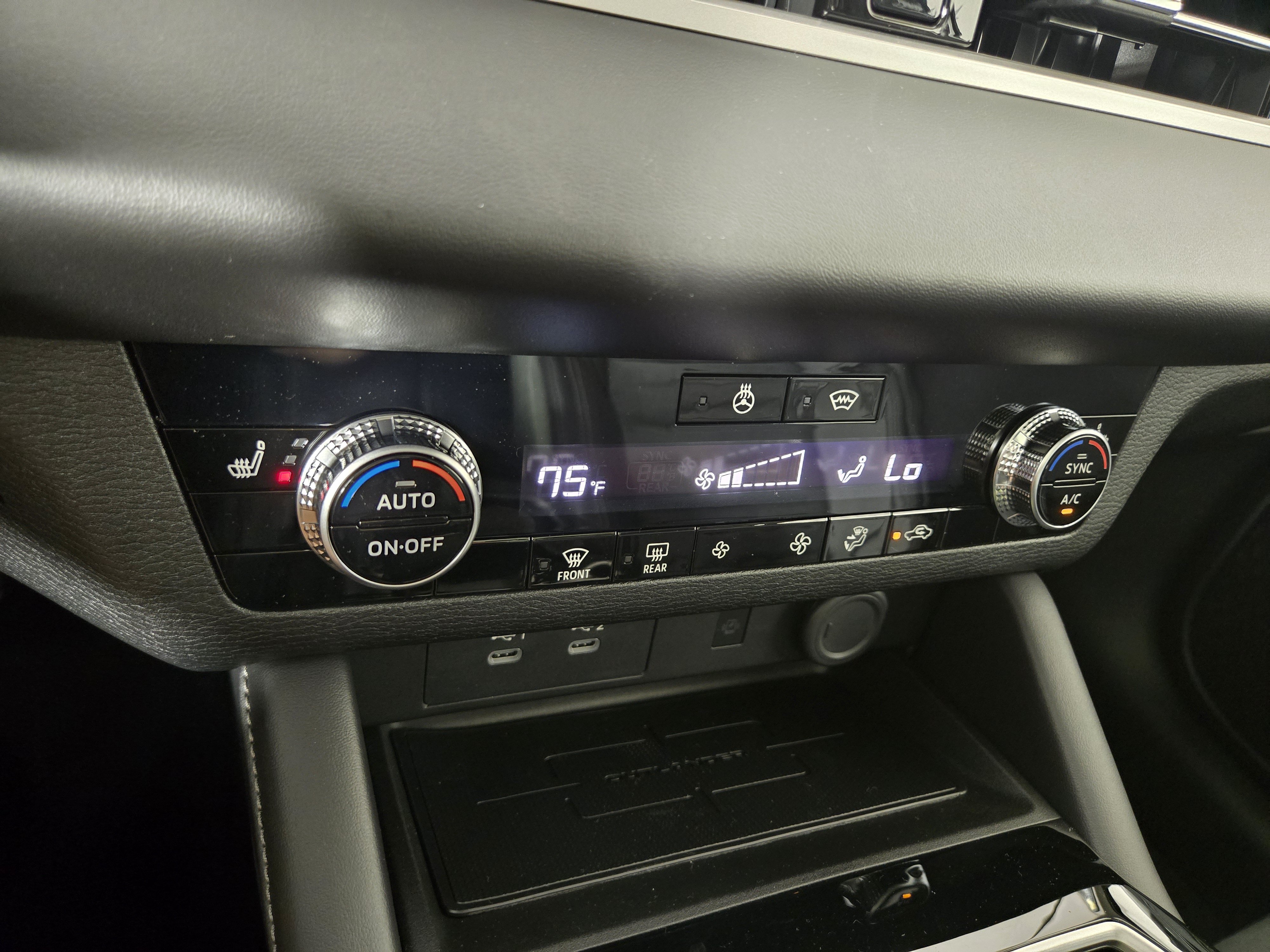 New 2026 Mitsubishi Outlander SE AWD/4WD image 27