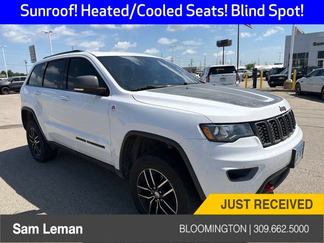 Used 2017 Jeep Grand Cherokee Trailhawk AWD/4WD image 1