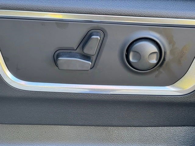 New 2026 RAM 1500 Laramie w/ Night Edition image 13