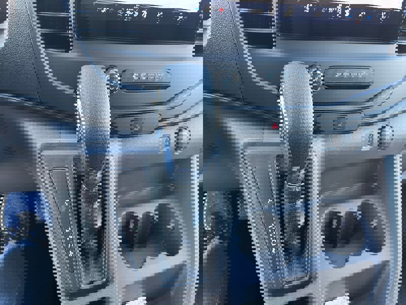 New 2026 Ford Transit 250 148 Medium Roof image 12