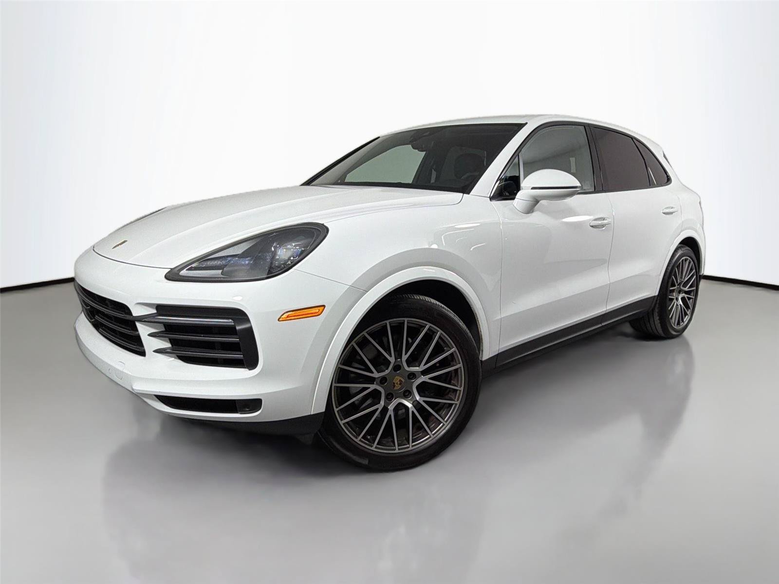 Certified 2023 Porsche Cayenne Platinum Edition AWD/4WD image 1