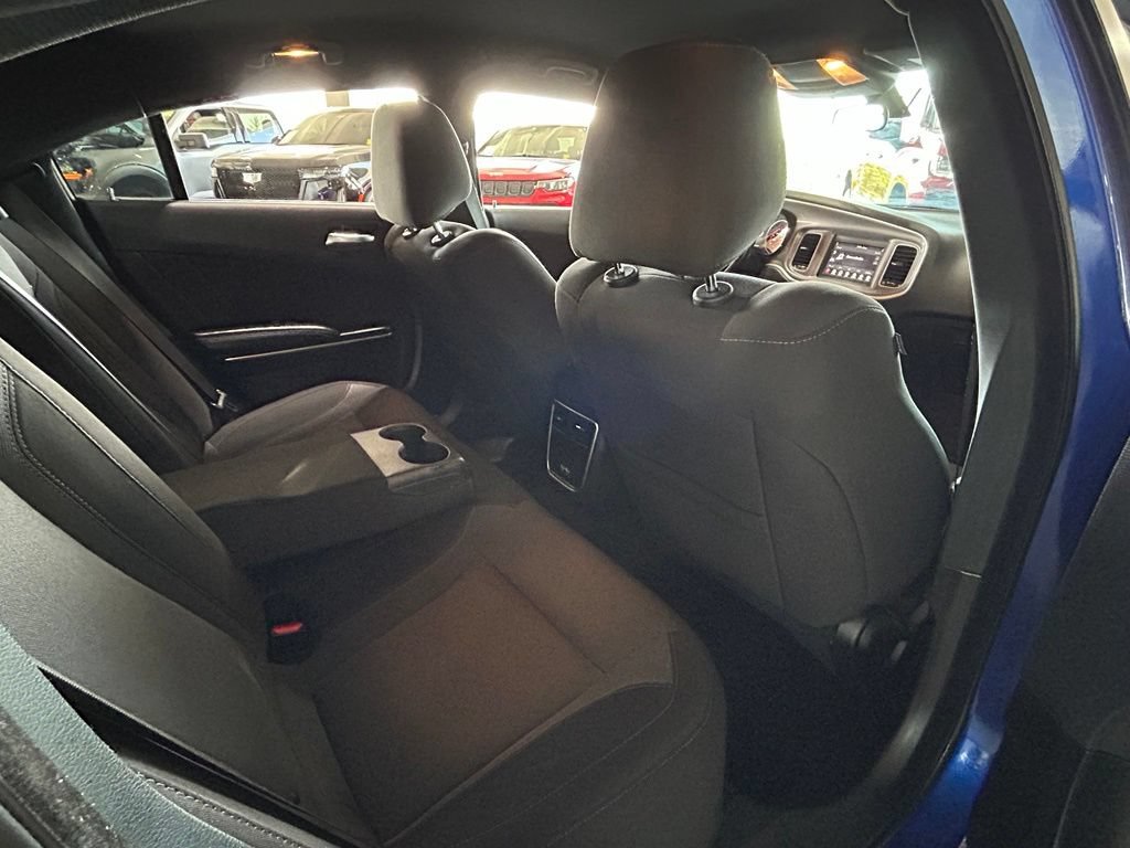 Used 2022 Dodge Charger SXT RWD image 14