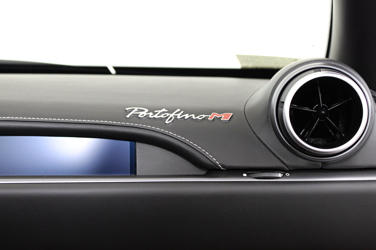 Certified 2022 Ferrari Portofino M RWD image 44