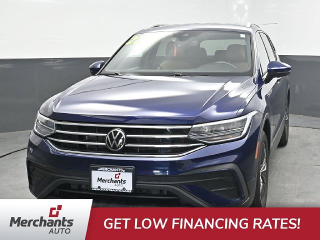 Used 2022 Volkswagen Tiguan SE AWD/4WD image 2
