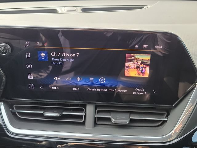 Used 2025 Chevrolet Trax RS w/ Driver Confidence Package FWD image 25