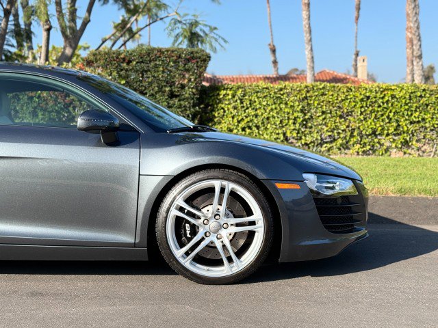 Used 2008 Audi R8 V8 image 10