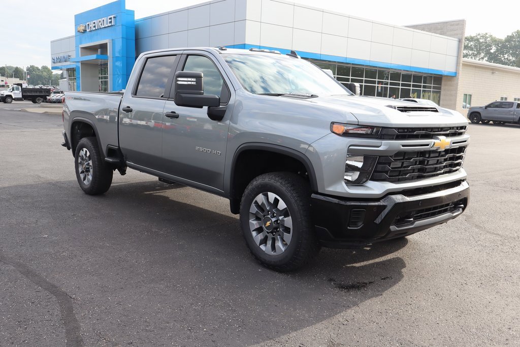 New 2025 Chevrolet Silverado 2500 Custom w/ Custom Value Package image 2
