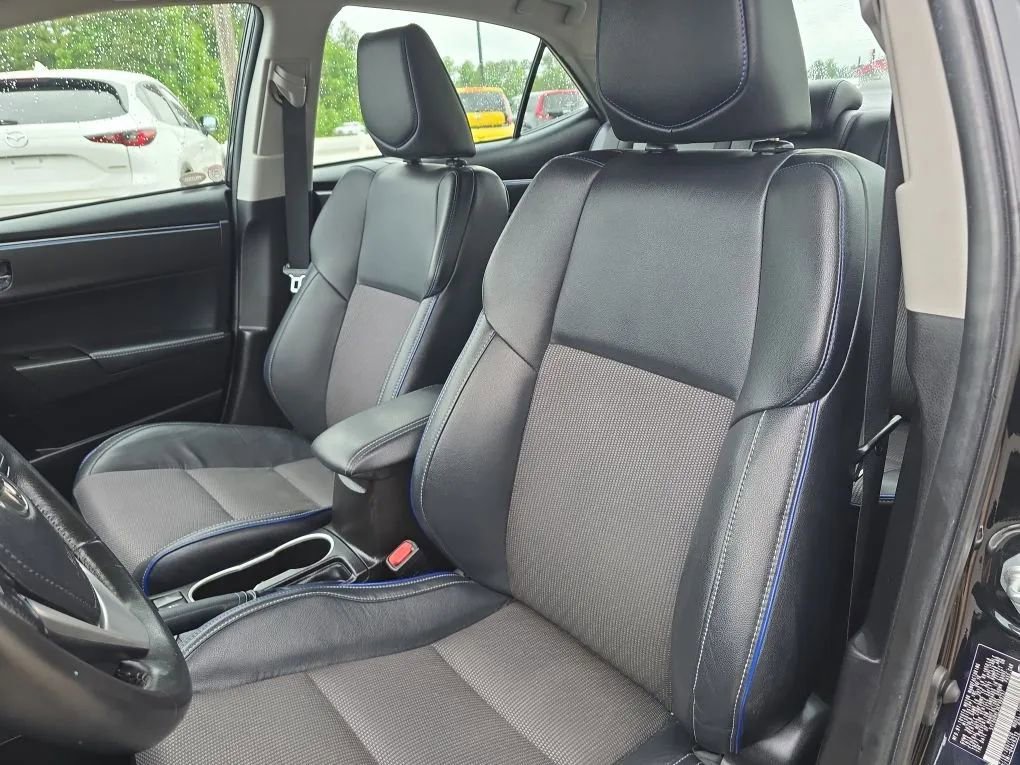 Used 2019 Toyota Corolla SE FWD image 15