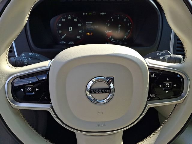 Used 2019 Volvo XC90 T6 Momentum w/ Advanced Package image 23