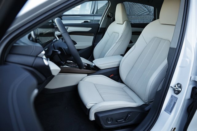 New 2026 Audi A6 Premium Plus image 22