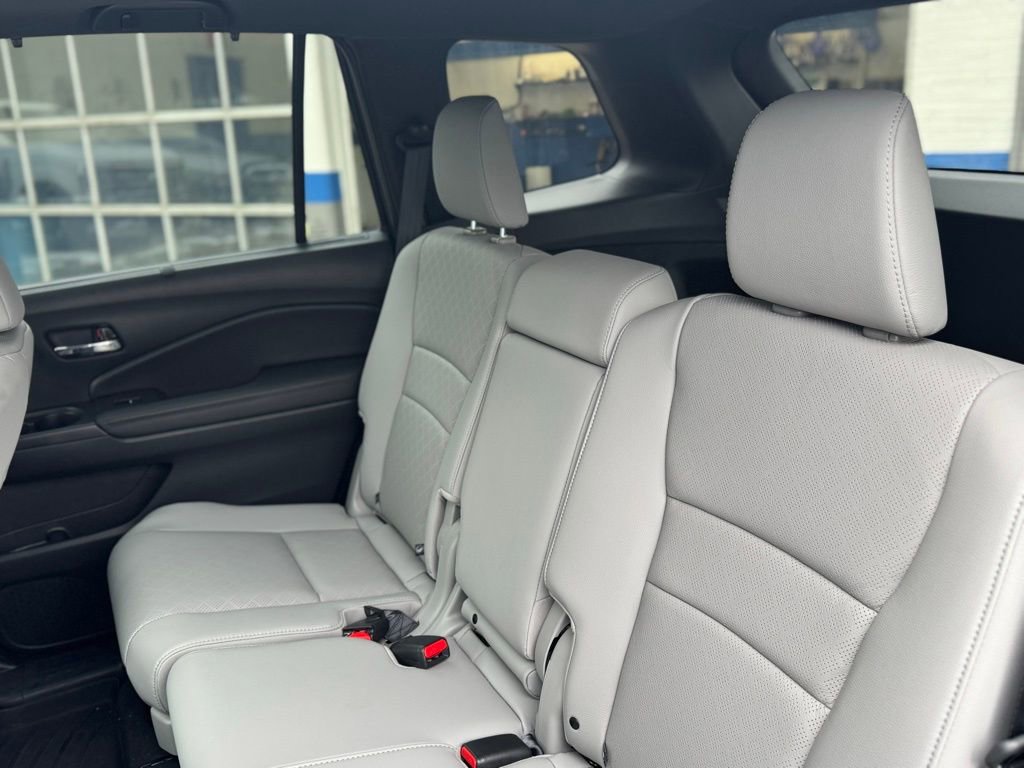 Used 2021 Honda Passport EX-L image 23