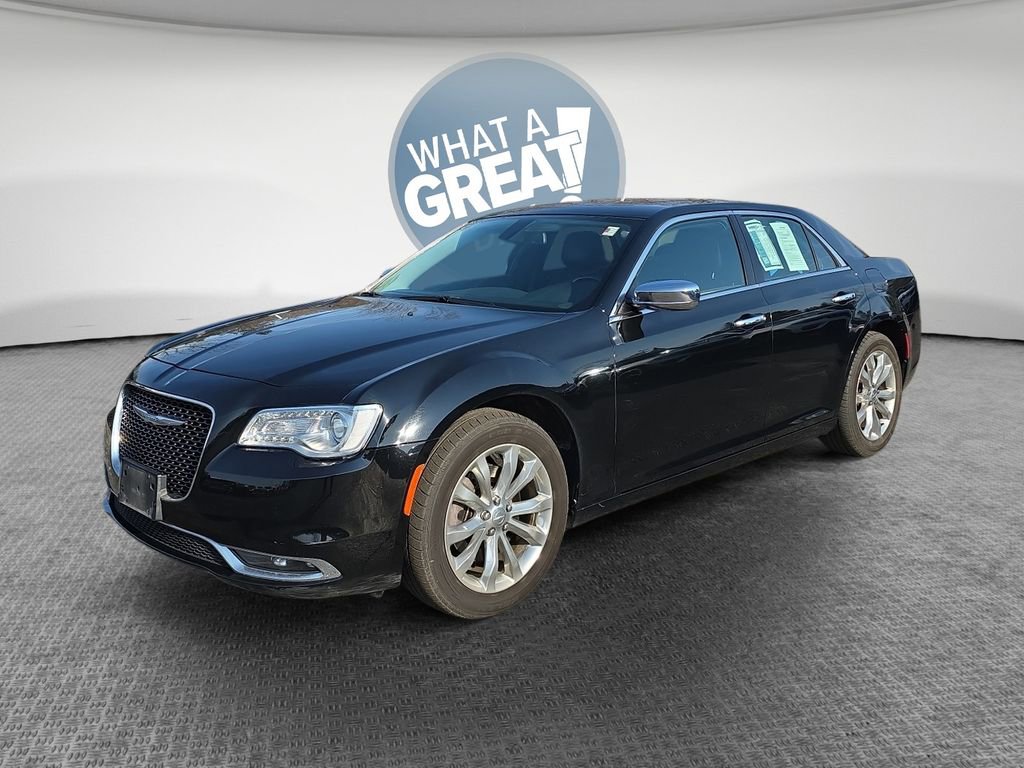 Used 2018 Chrysler 300 Limited image 8