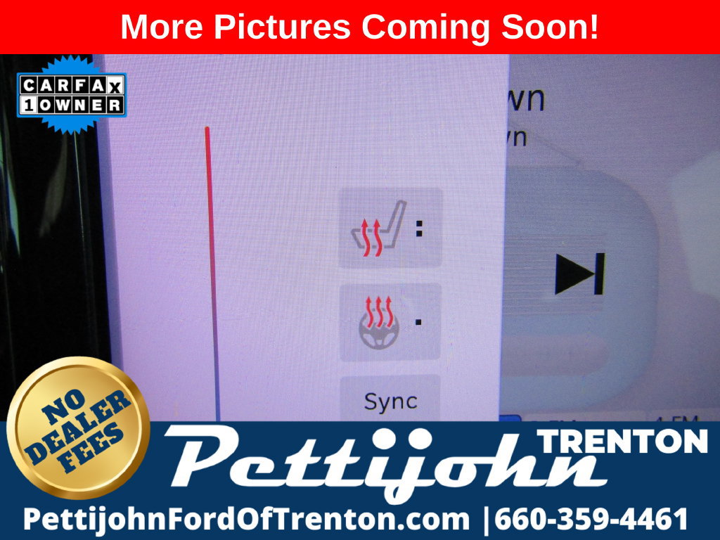 Used 2021 Chrysler Pacifica Touring-L FWD image 14