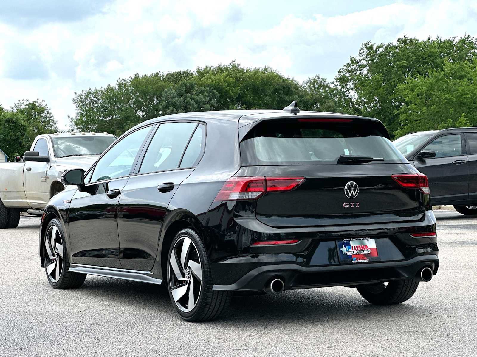 Used 2024 Volkswagen GTI S FWD image 13