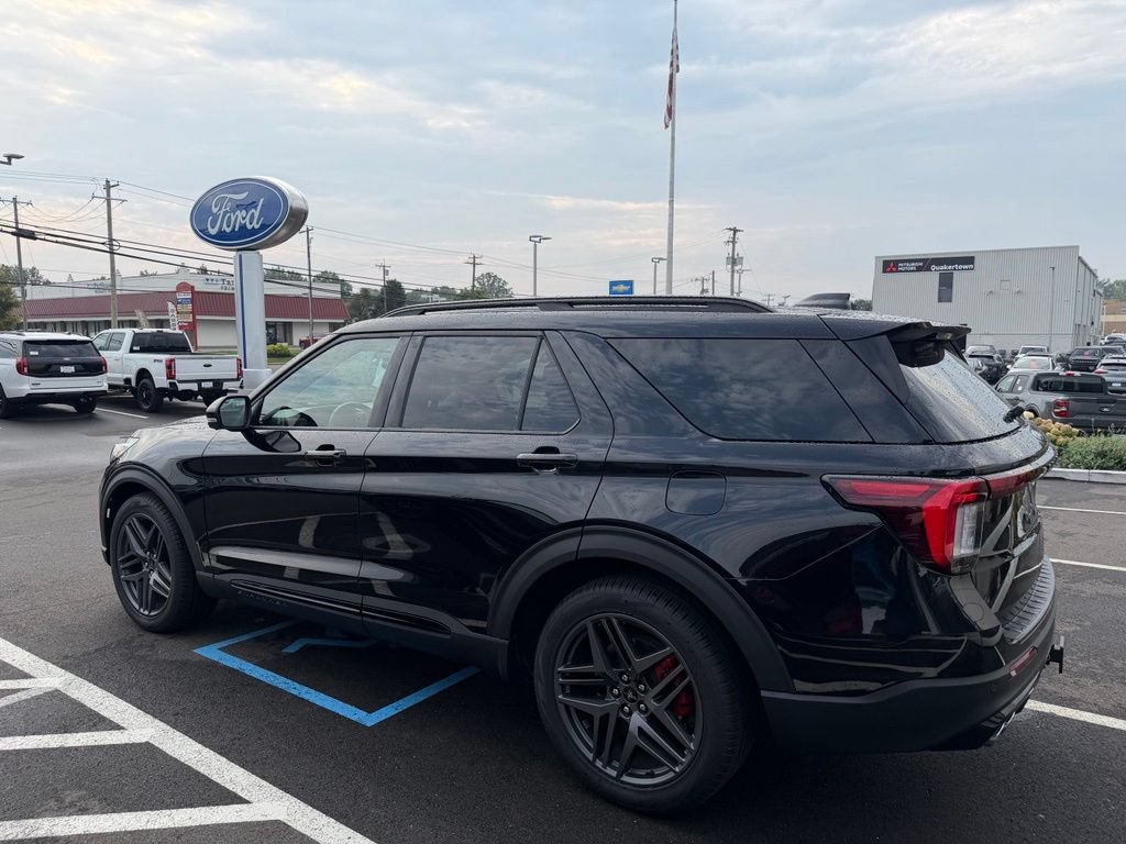 Used 2026 Ford Explorer ST w/ Sun And Sound Package AWD/4WD image 9
