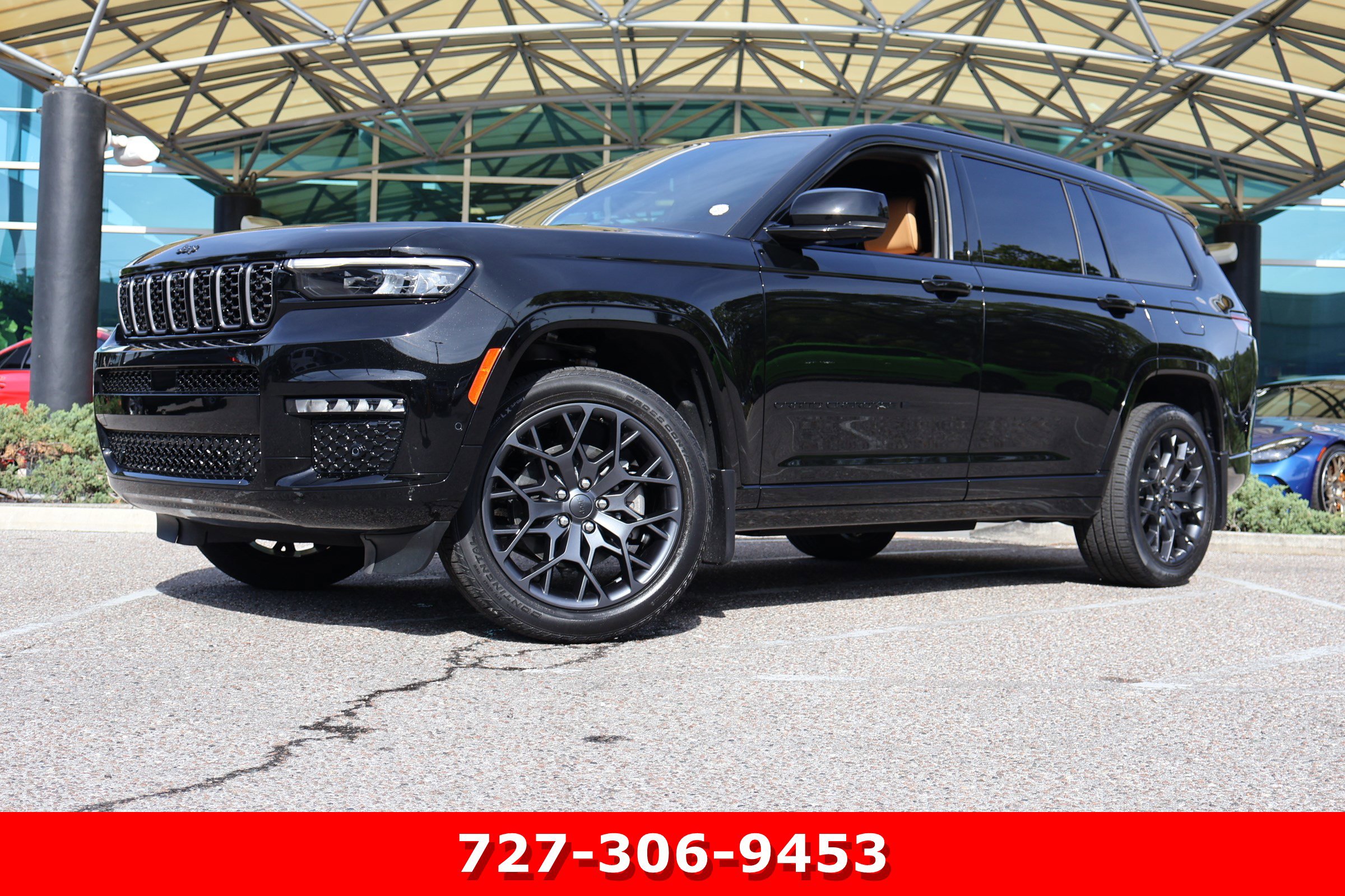 Used 2025 Jeep Grand Cherokee L Summit w/ Advanced Protech Group IV AWD/4WD video 1