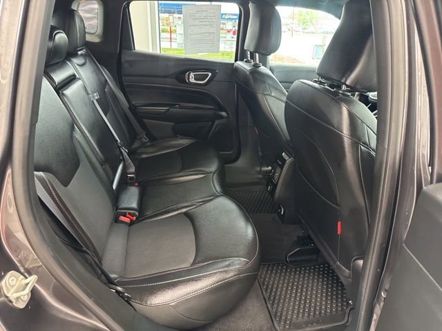 Used 2024 Jeep Compass Trailhawk image 9