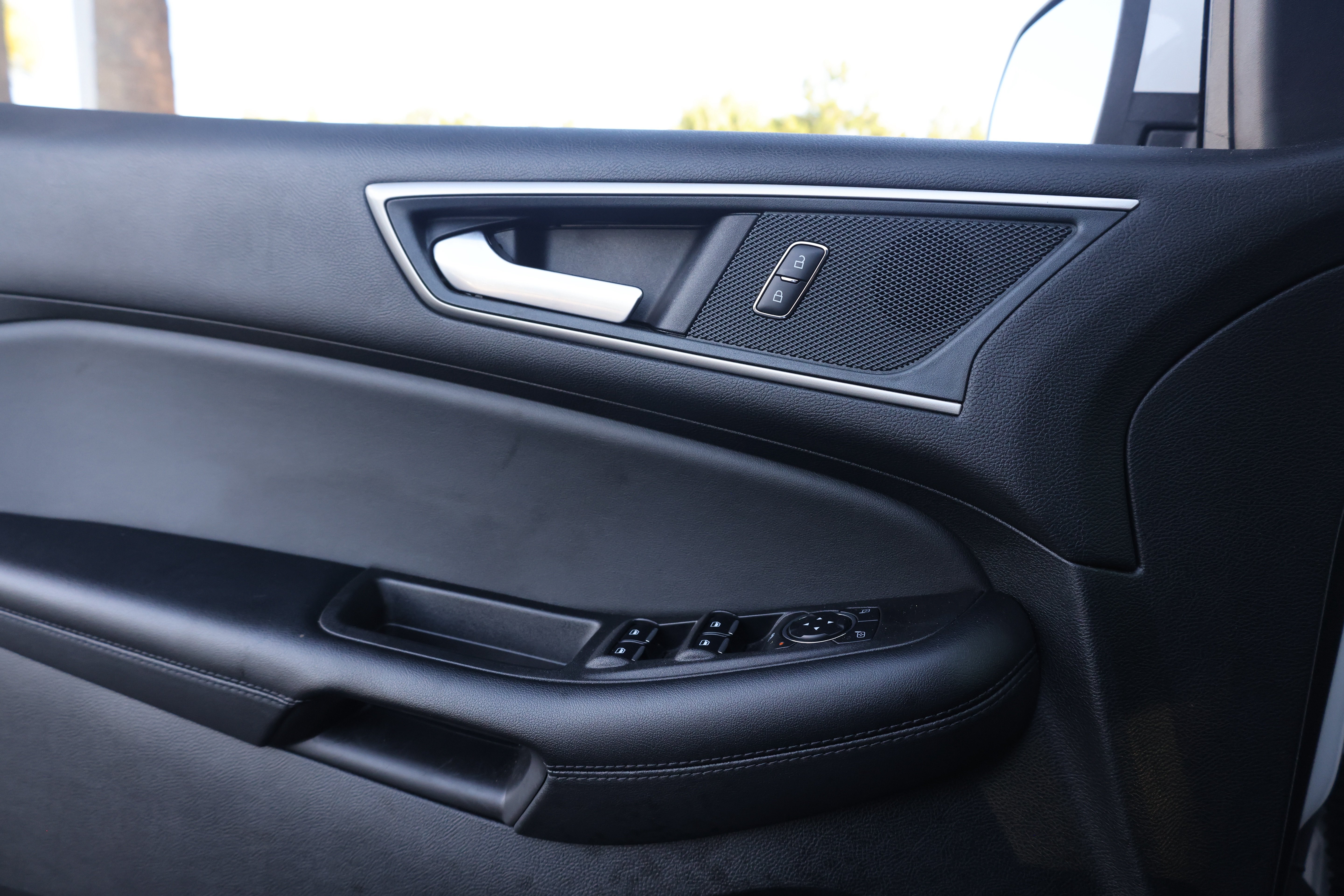 Used 2024 Ford Edge SEL AWD/4WD image 22