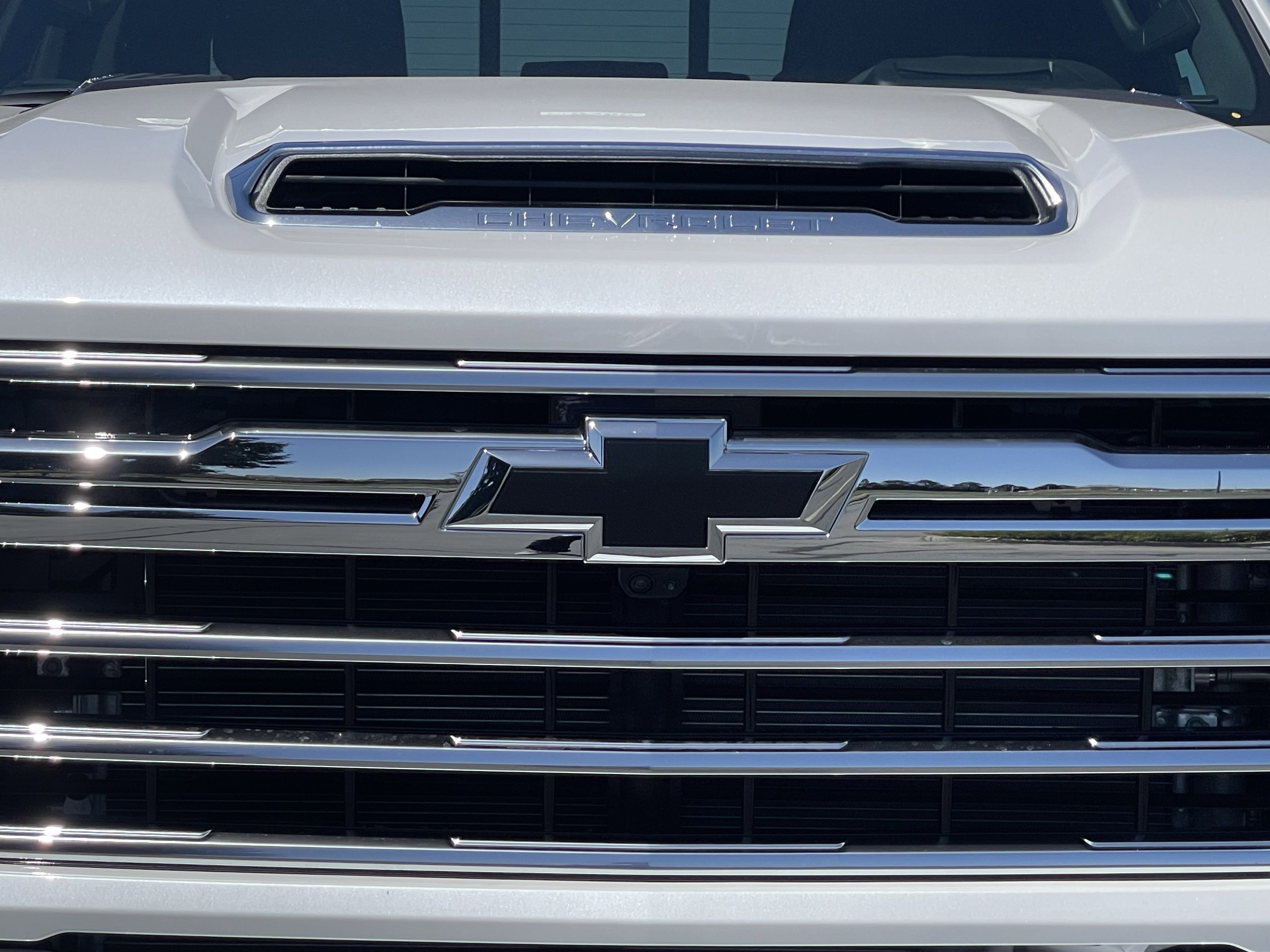 New 2025 Chevrolet Silverado 2500 High Country w/ Technology Package image 4