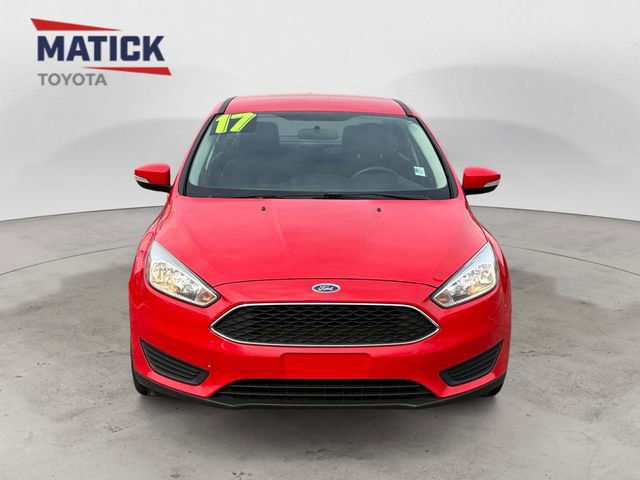 Used 2017 Ford Focus SE image 2
