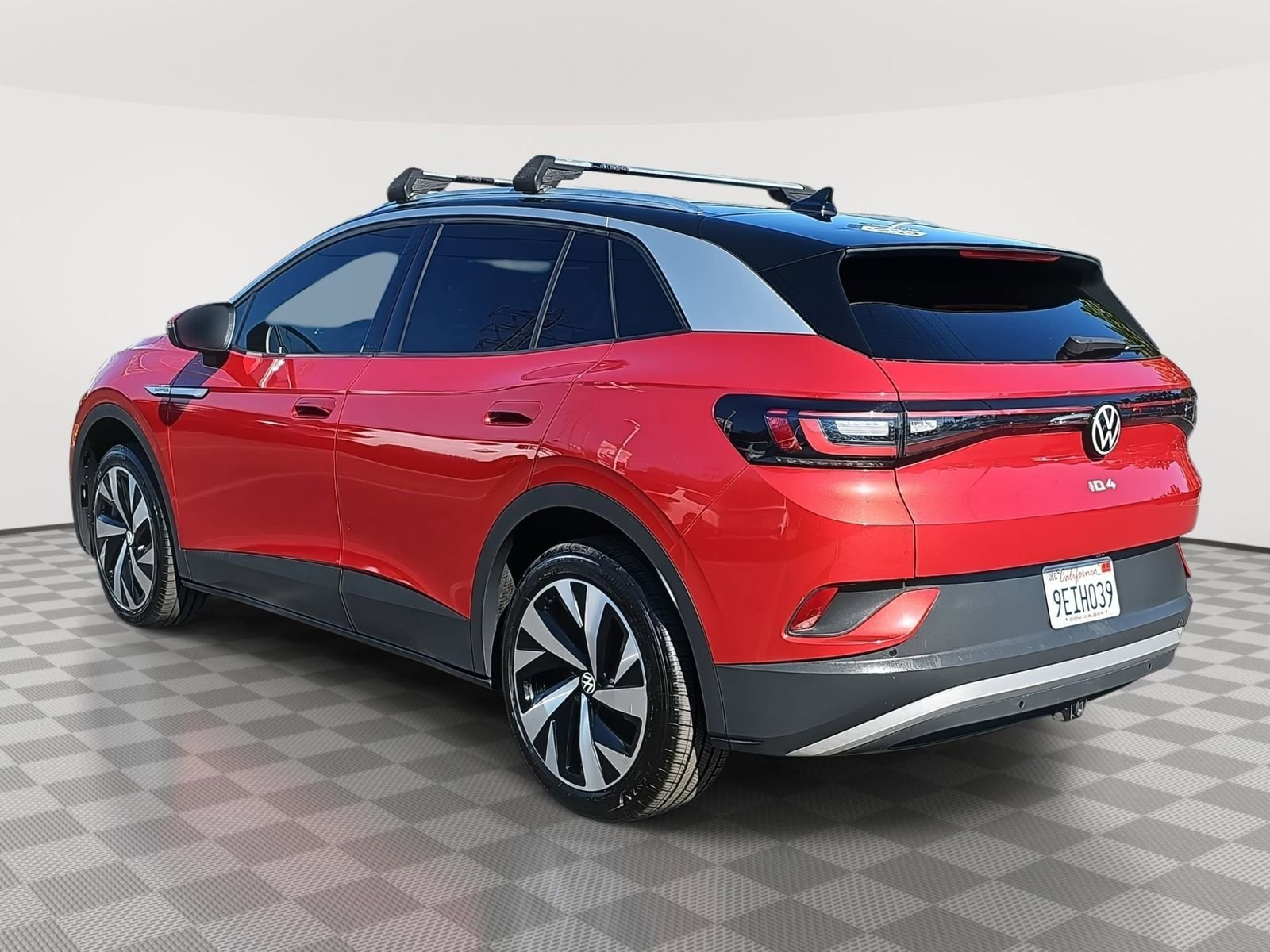 Used 2022 Volkswagen ID.4 Pro S w/ Gradient Package image 7