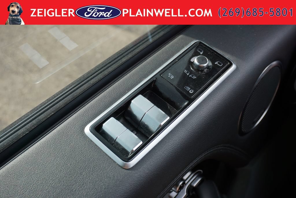 Used 2019 Land Rover Range Rover Supercharged AWD/4WD image 25